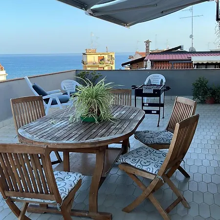 Apartment Panorama Giardini Naxos
